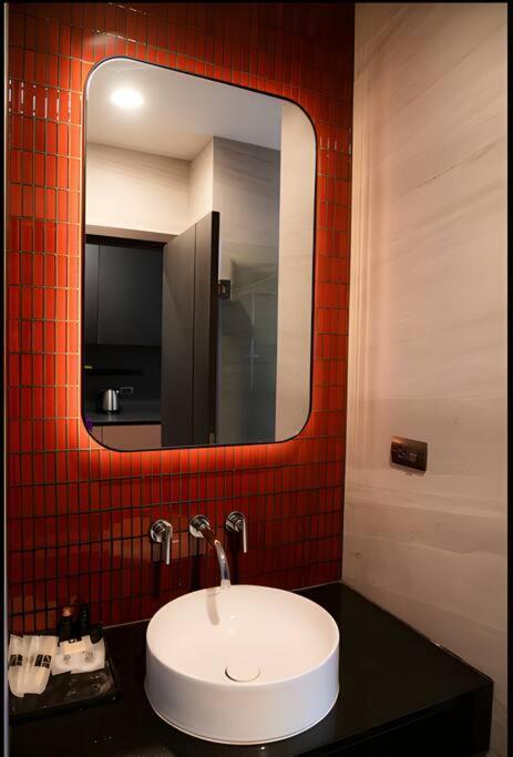With Roof Pool Apartment *